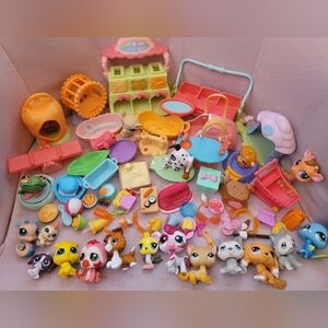 Giant Littlest Pet Shop Lot